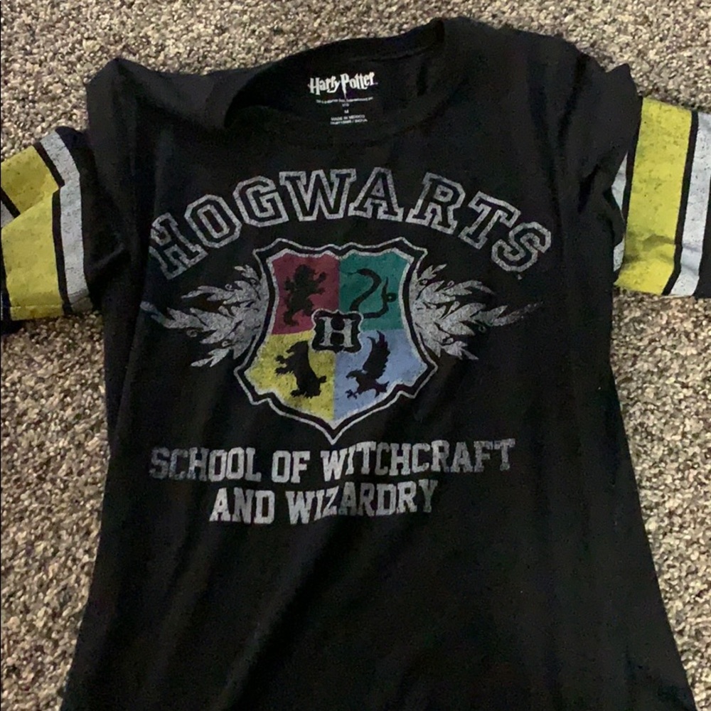 Hogwarts Tee